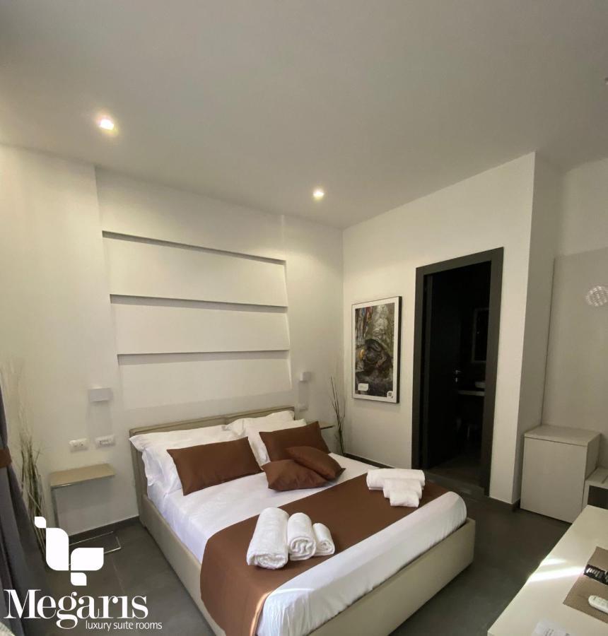 Megaris Luxury Suite Rooms 那不勒斯 外观 照片