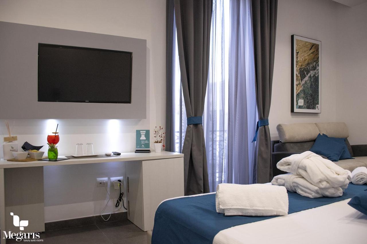 Megaris Luxury Suite Rooms 那不勒斯 外观 照片